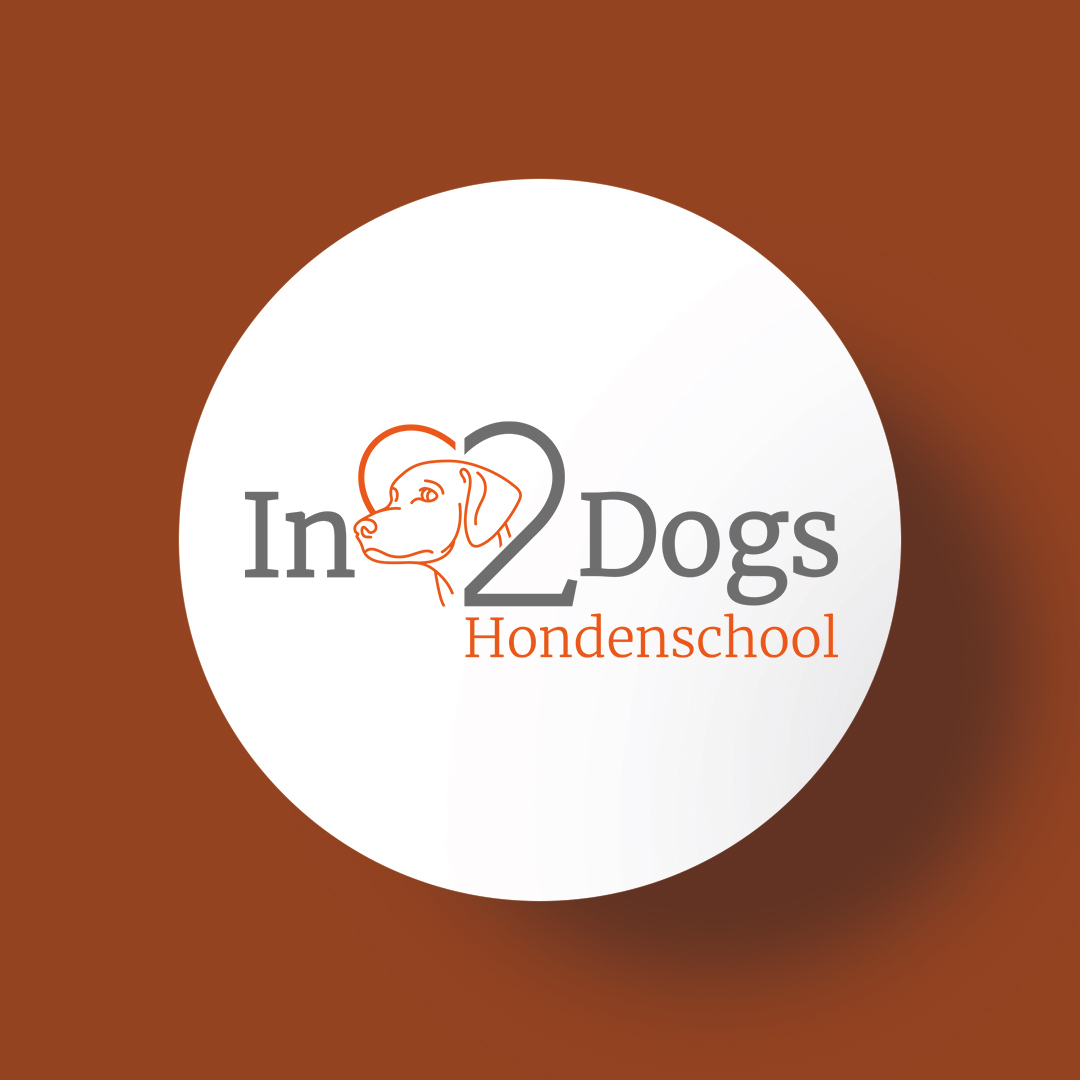 Logo In2Dogs